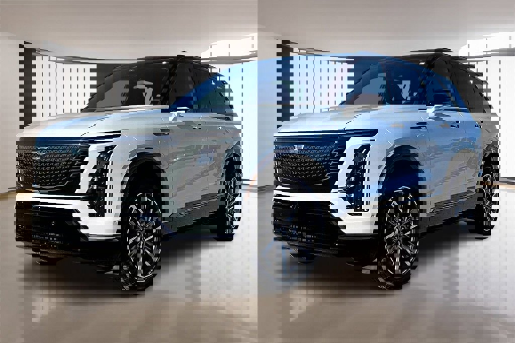 New 2026 Cadillac Vistiq Sport