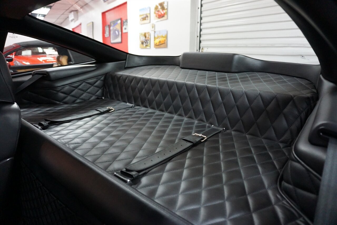 Used 2001 Ferrari 550 Maranello Coupe RWD image 12