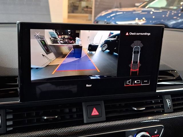 Used 2025 Audi S5 Premium image 18