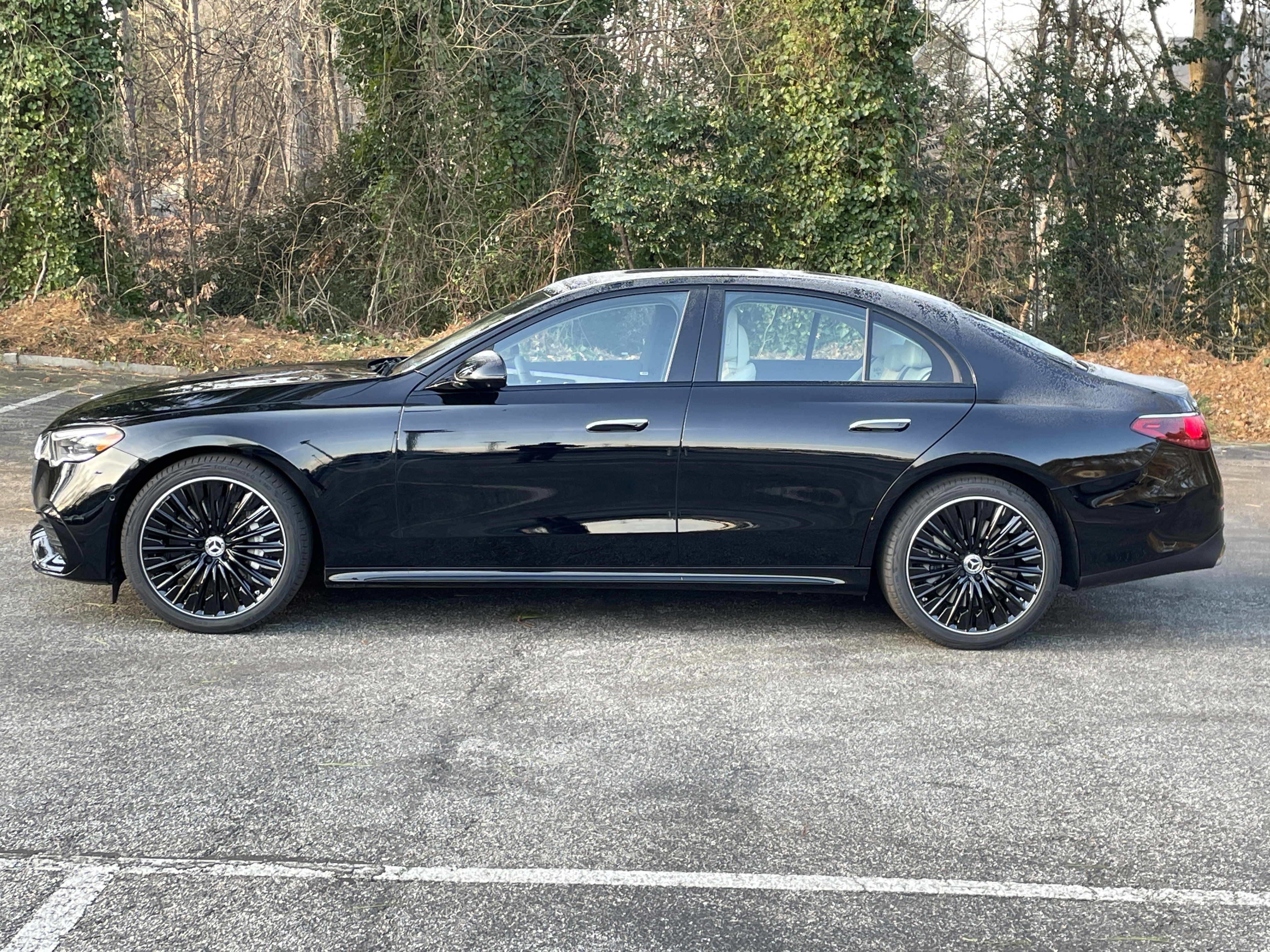 New 2026 Mercedes-Benz E 450 4MATIC Sedan image 14