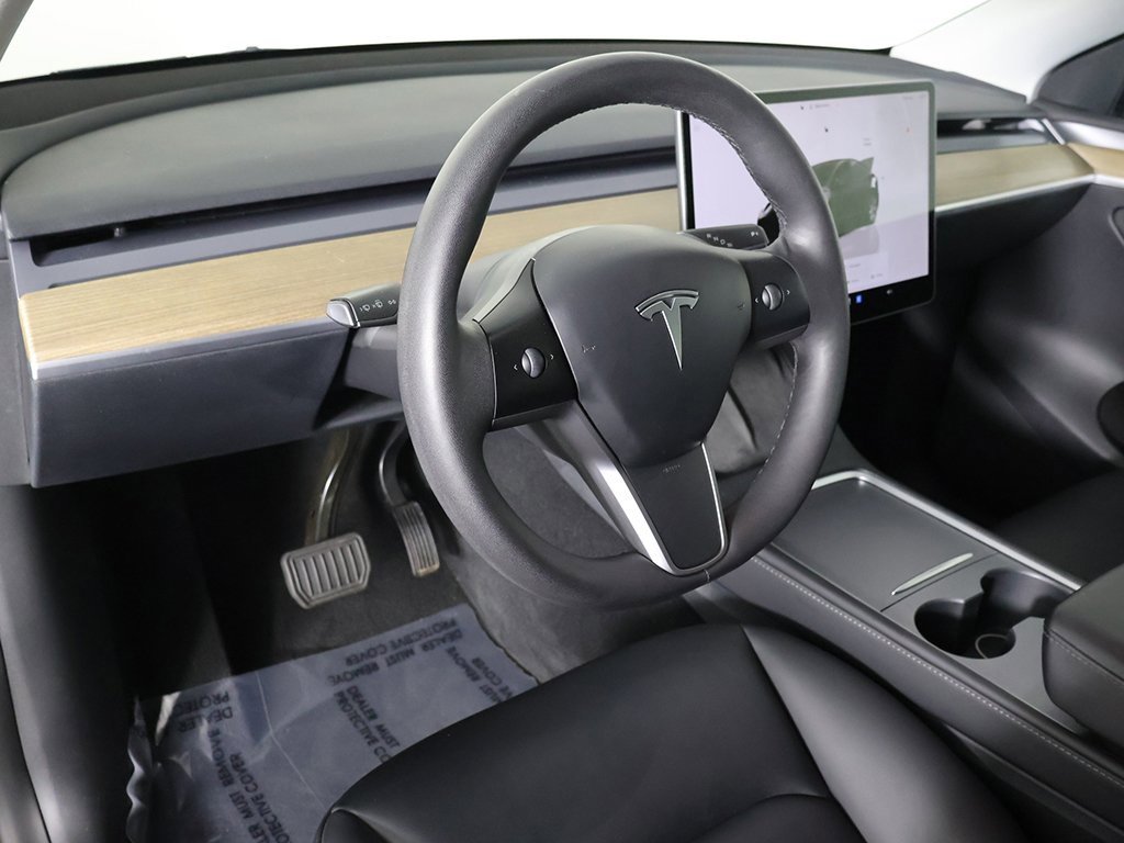 Used 2023 Tesla Model Y Long Range image 27