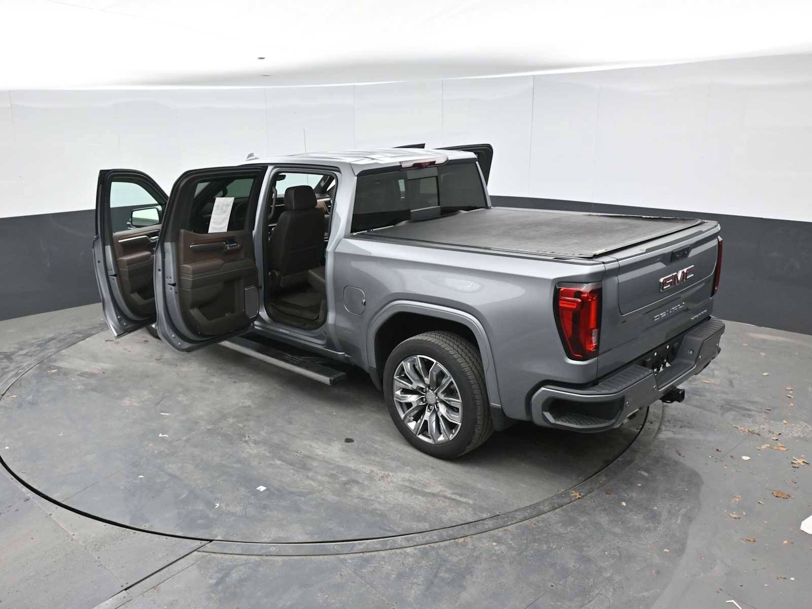 Used 2025 GMC Sierra 1500 Denali w/ Denali Reserve Package AWD/4WD image 52