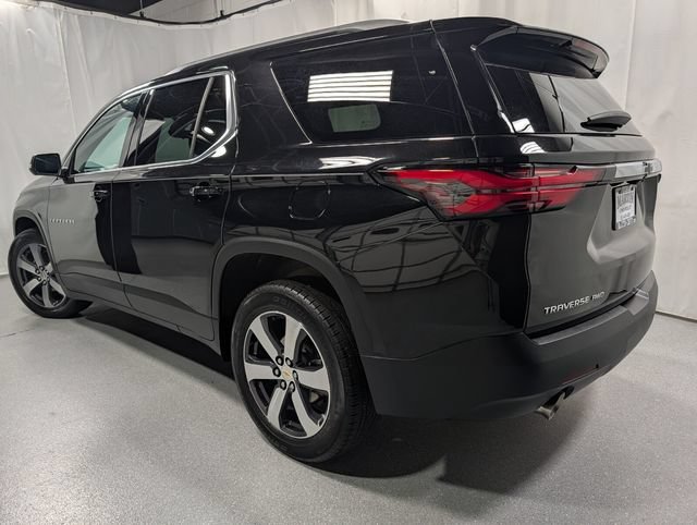 Certified 2023 Chevrolet Traverse LT w/ LT Premium Package AWD/4WD image 7