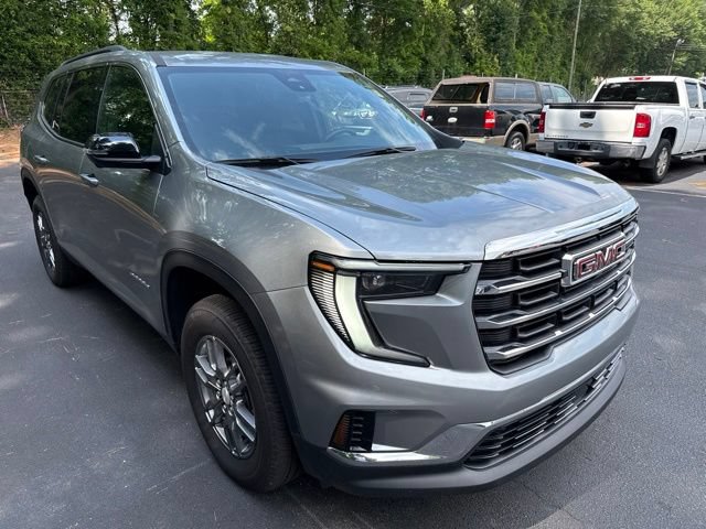 Used 2025 GMC Acadia Elevation FWD image 7