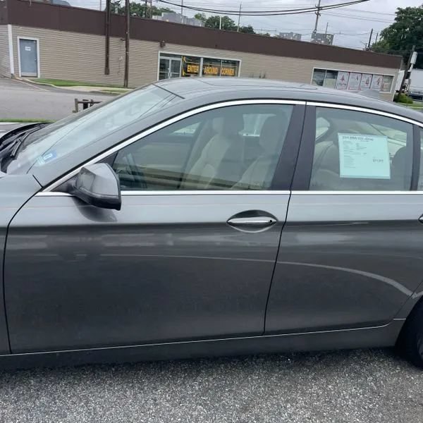 Used 2014 BMW 535i xDrive Sedan AWD/4WD image 4