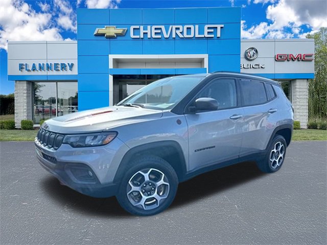 Used 2022 Jeep Compass Trailhawk image 1