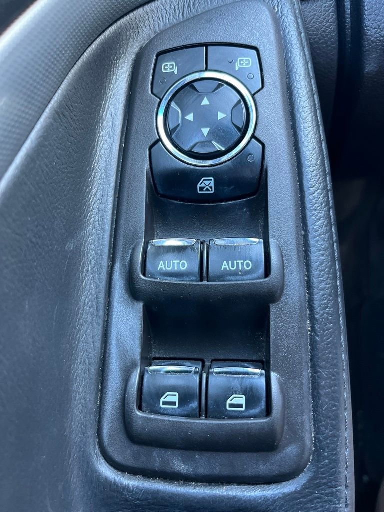 Used 2014 Ford Explorer XLT w/ Equipment Group 202A AWD/4WD image 6