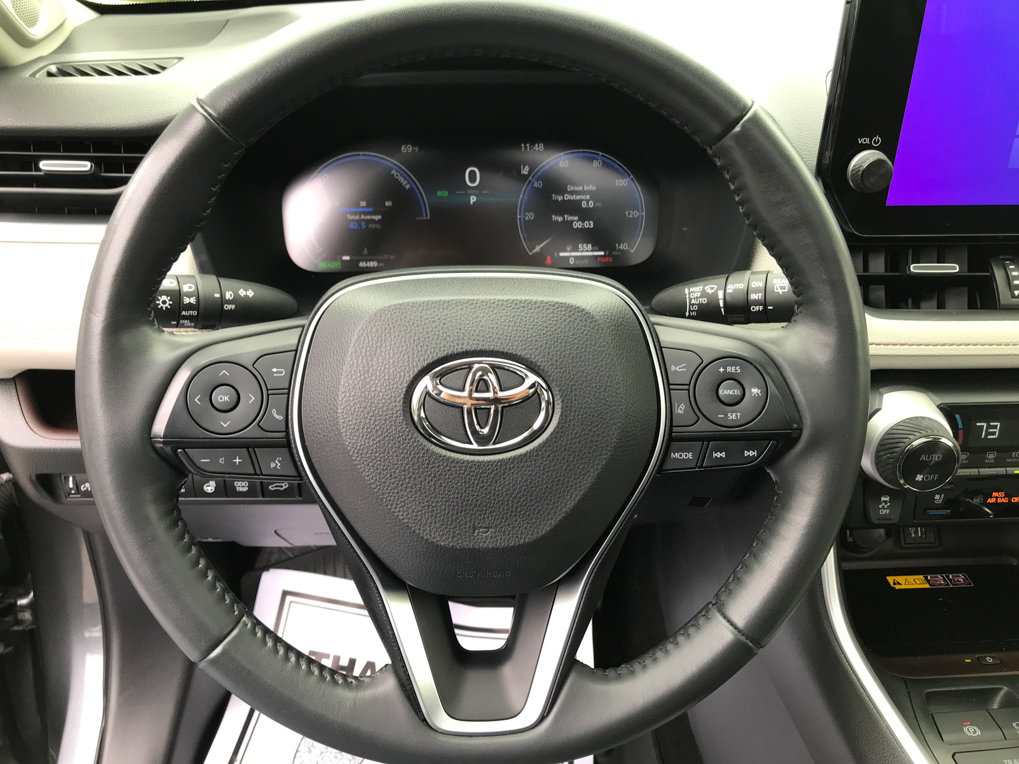 Certified 2024 Toyota RAV4 Limited w/ Advanced Technology Package AWD/4WD image 18