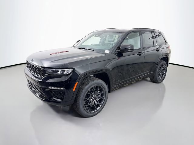New 2025 Jeep Grand Cherokee Summit image 3
