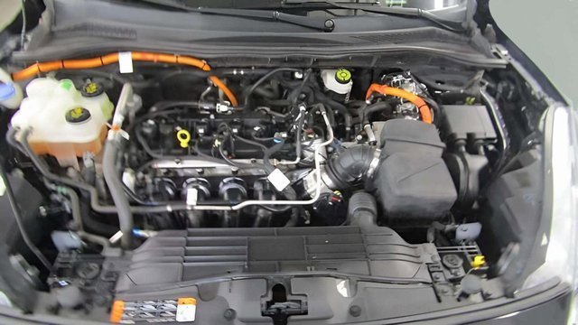 Used 2021 Ford Escape SE image 10