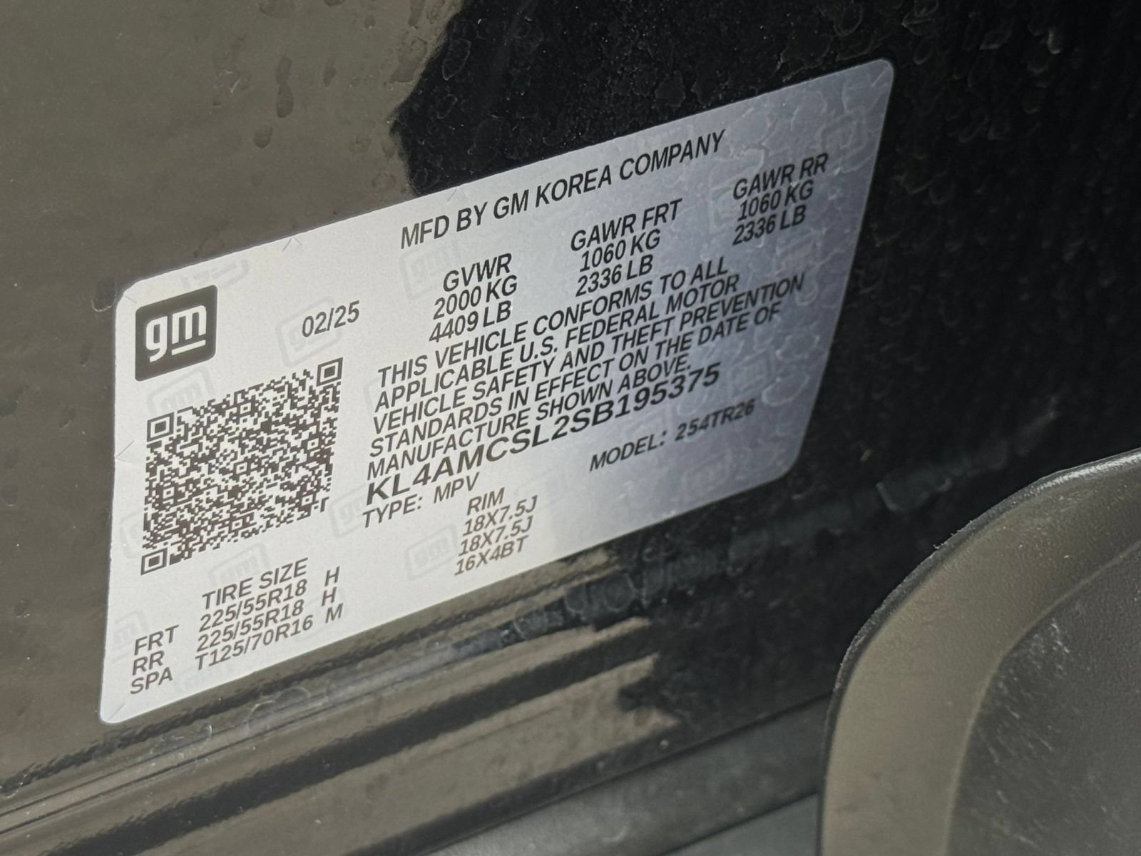 Used 2025 Buick Encore GX Preferred AWD/4WD image 29