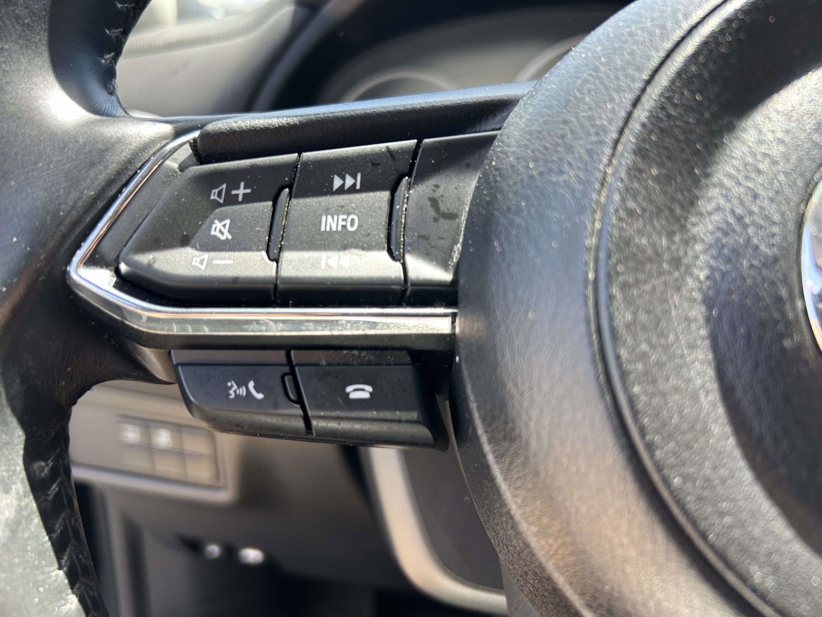 Used 2021 MAZDA CX-5 Touring FWD image 19