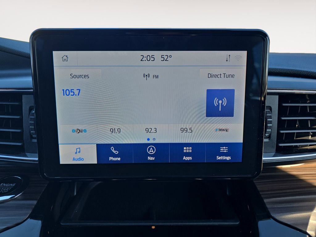 Used 2023 Ford Explorer Limited w/ Equipment Group 301A image 17