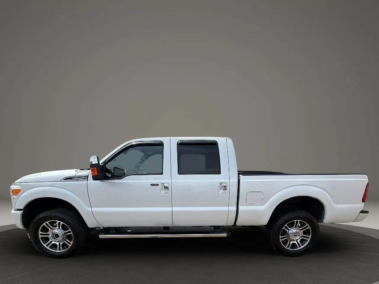Used 2016 Ford F250 Platinum AWD/4WD image 8
