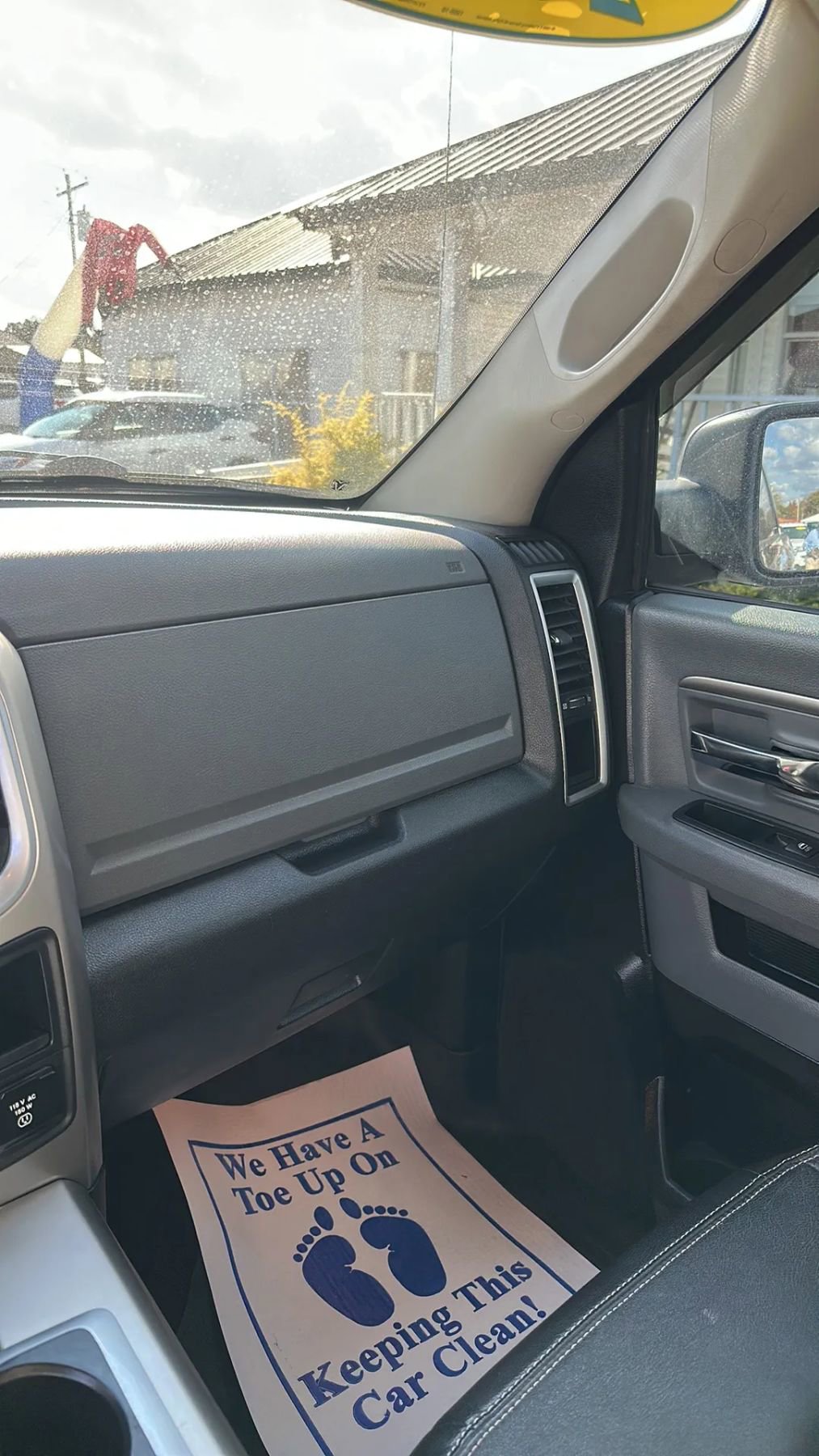 Used 2015 RAM 1500 Big Horn image 17