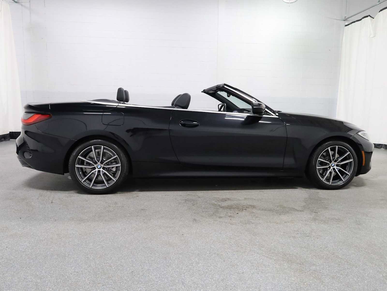 Used 2024 BMW 430i xDrive Convertible w/ Premium Package AWD/4WD image 10