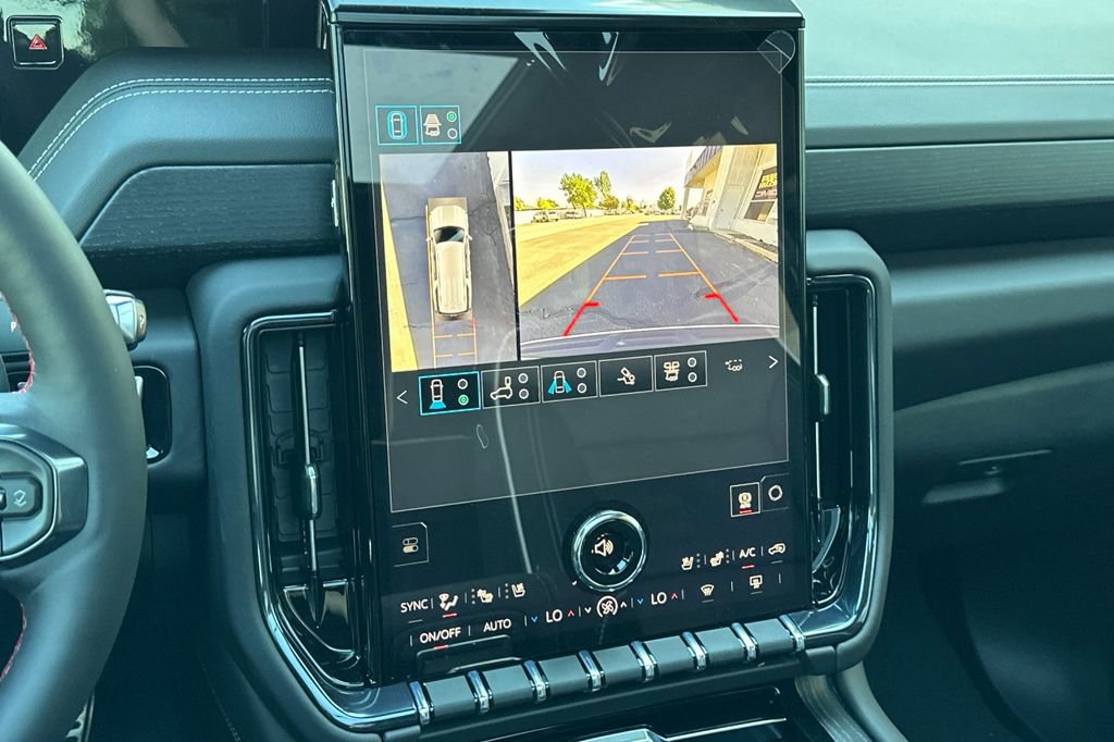 New 2026 GMC Yukon XL AT4 Ultimate AWD/4WD image 22