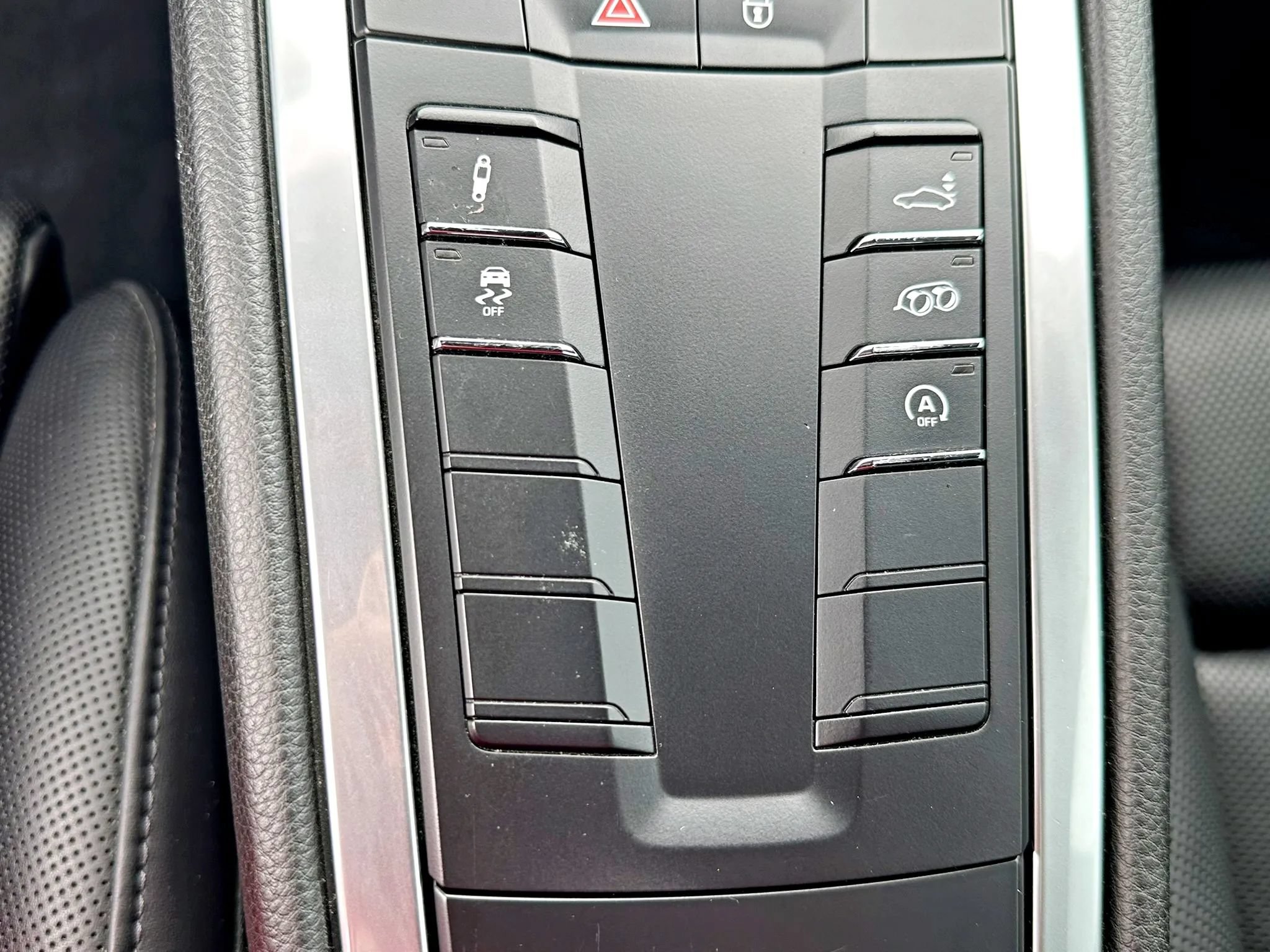 Used 2017 Porsche 718 Cayman S RWD image 40