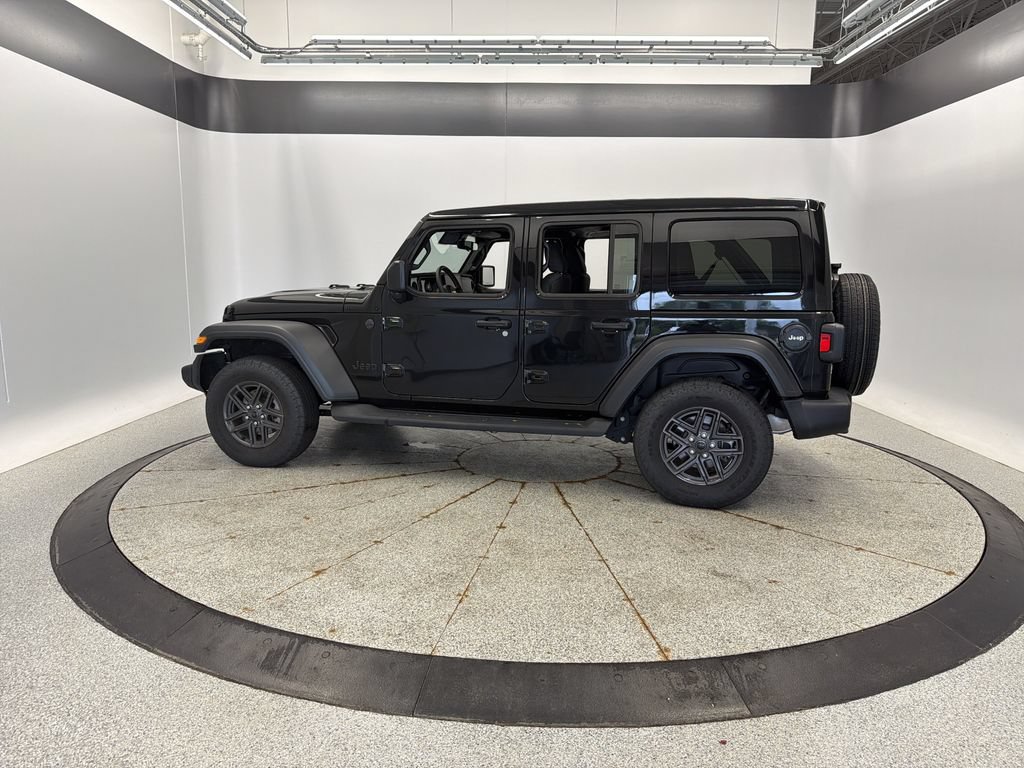 Certified 2024 Jeep Wrangler Unlimited Sport AWD/4WD image 2
