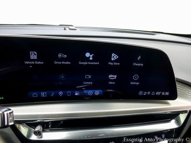 New 2025 Cadillac Lyriq Luxury w/ LPO, Floor Liner Package image 14