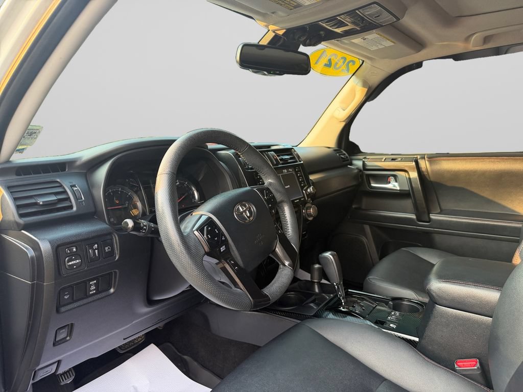 Used 2021 Toyota 4Runner Venture w/ Moonroof Package AWD/4WD image 12