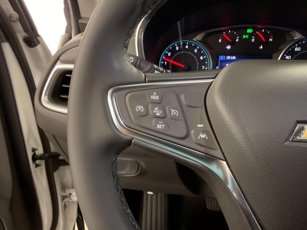 Used 2024 Chevrolet Equinox LT w/ LPO, Floor Liner Package FWD image 18