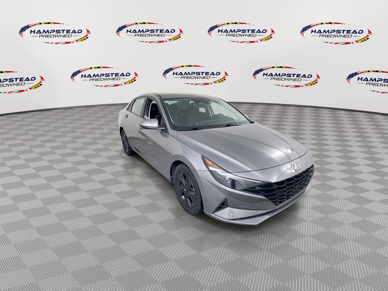Used 2021 Hyundai Elantra SEL FWD image 2