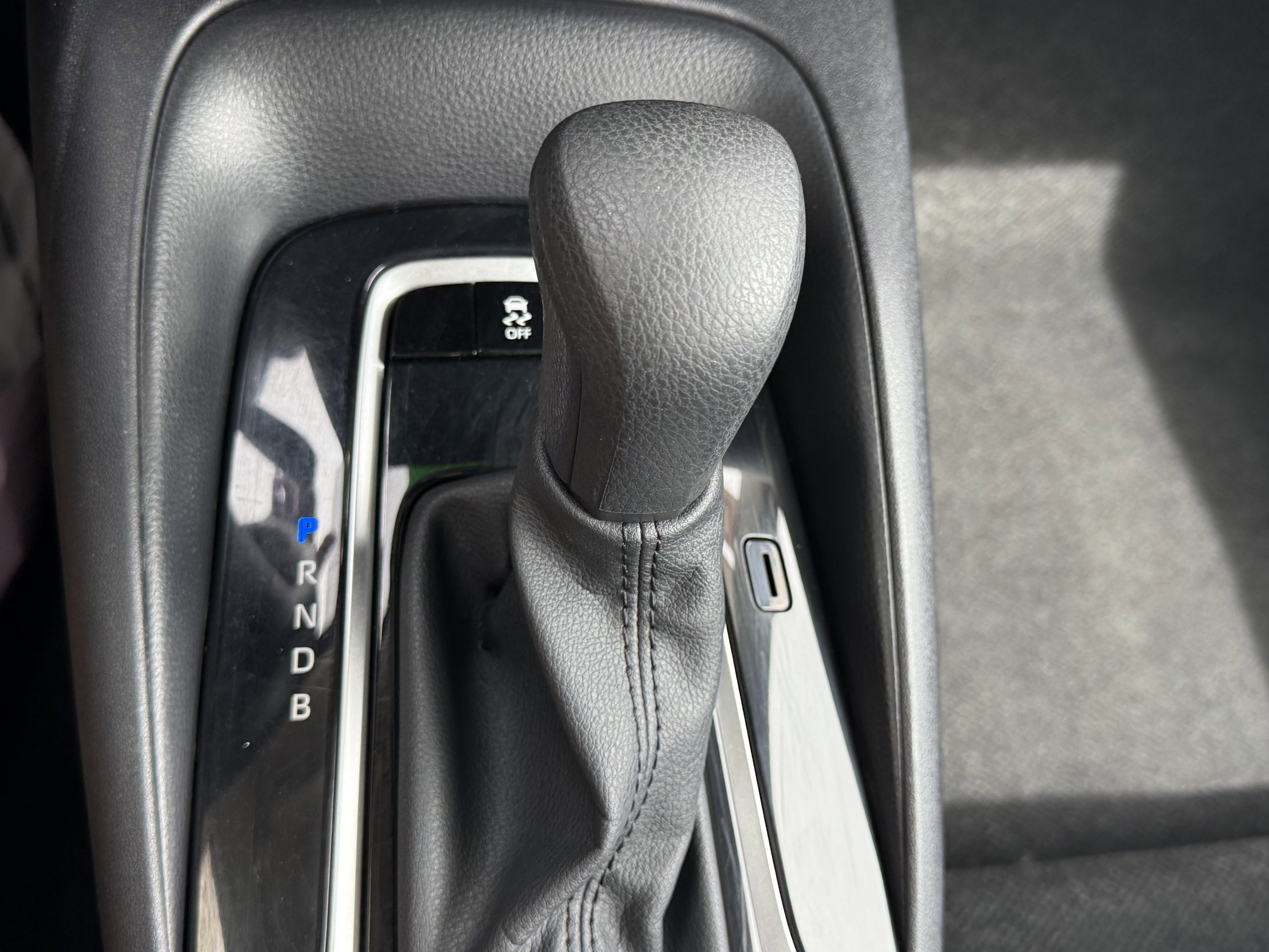 Certified 2024 Toyota Corolla LE FWD image 10