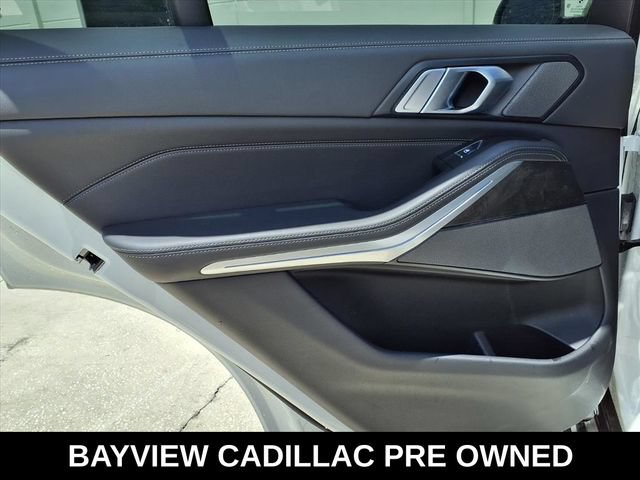 Used 2024 BMW X5 xDrive40i AWD/4WD image 17