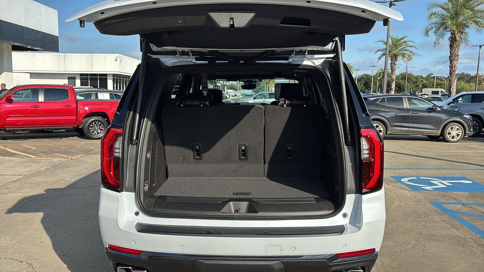 New 2026 GMC Yukon Denali Ultimate image 18