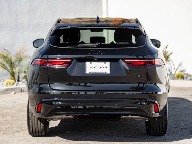 New 2026 Jaguar F-PACE R-Dynamic S AWD/4WD image 8