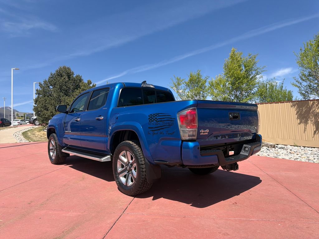 Used 2016 Toyota Tacoma Limited w/ Towing Package AWD/4WD image 5