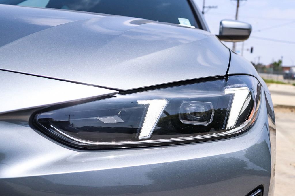 Certified 2025 BMW i4 eDrive40 RWD image 10