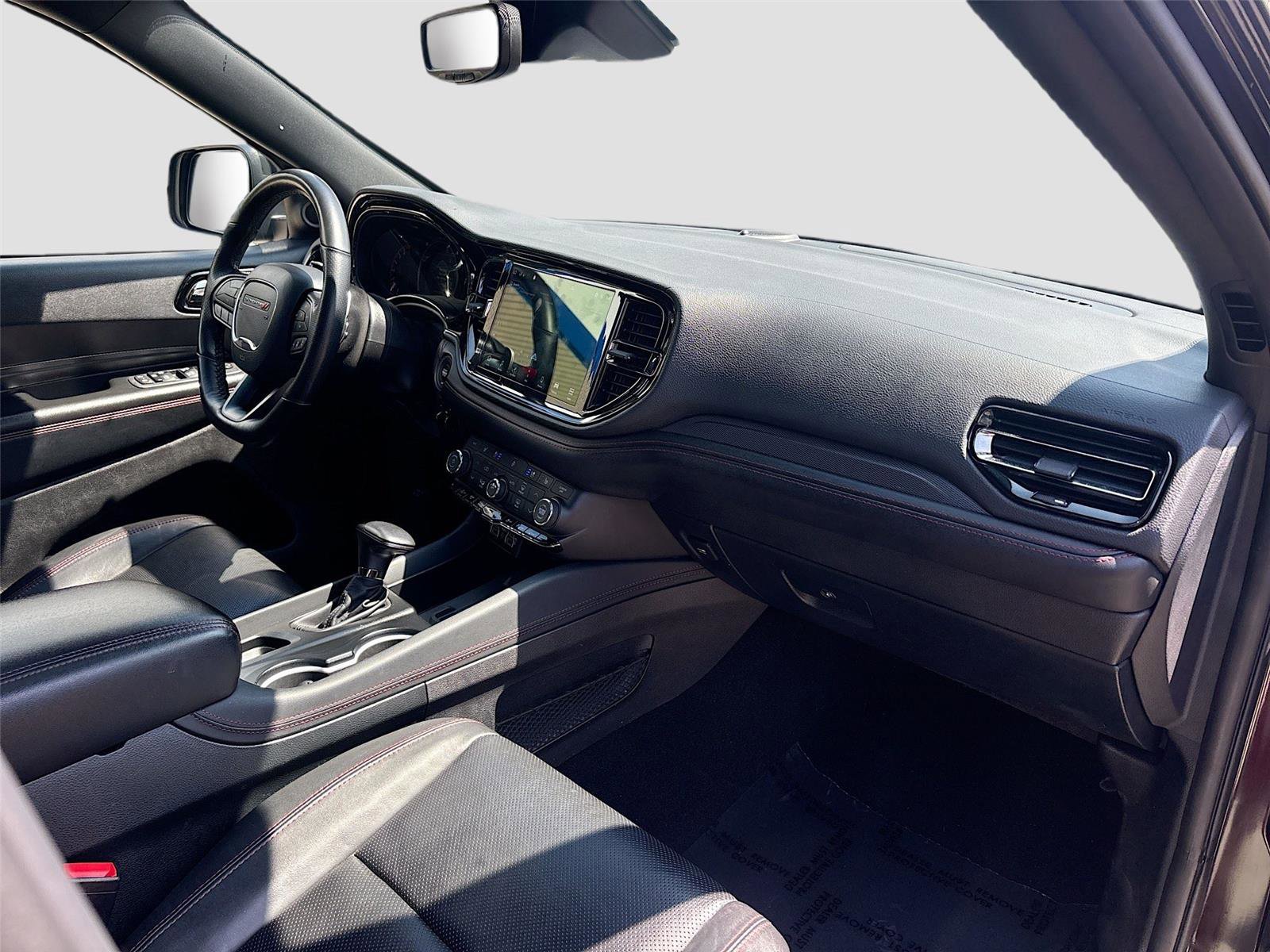 Used 2025 Dodge Durango GT image 32