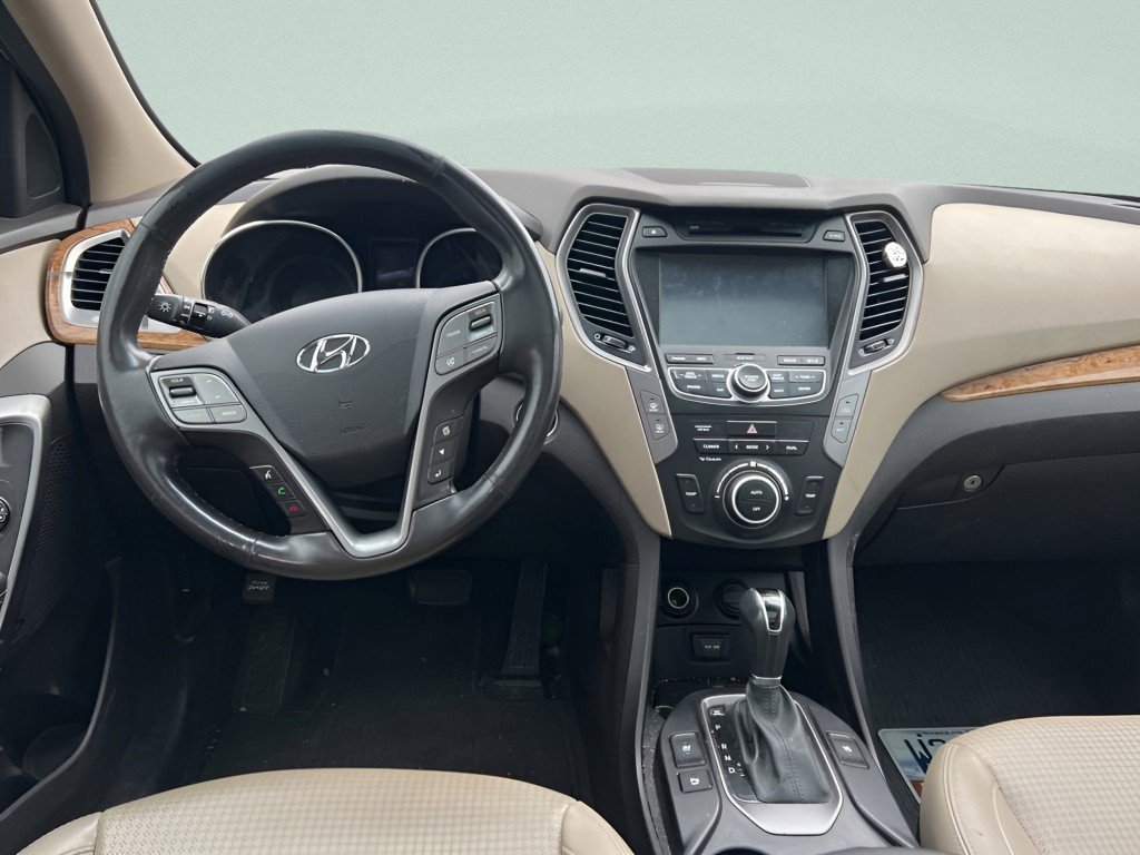 Used 2015 Hyundai Santa Fe Sport w/ Option Group 04 FWD image 19