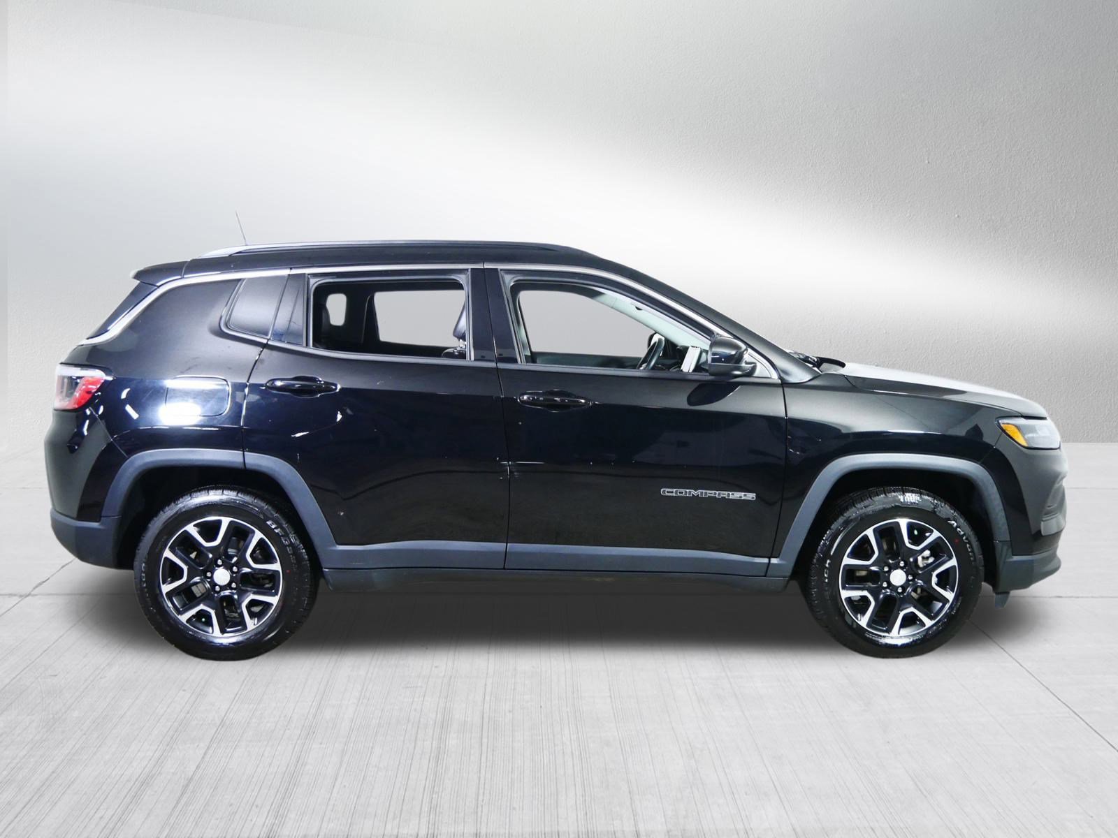 Used 2022 Jeep Compass Latitude w/ Convenience Group image 8