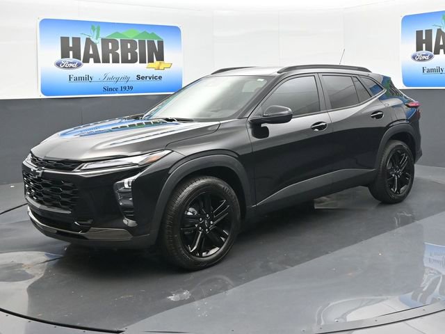 Used 2025 Chevrolet Trax ACTIV w/ Driver Confidence Package