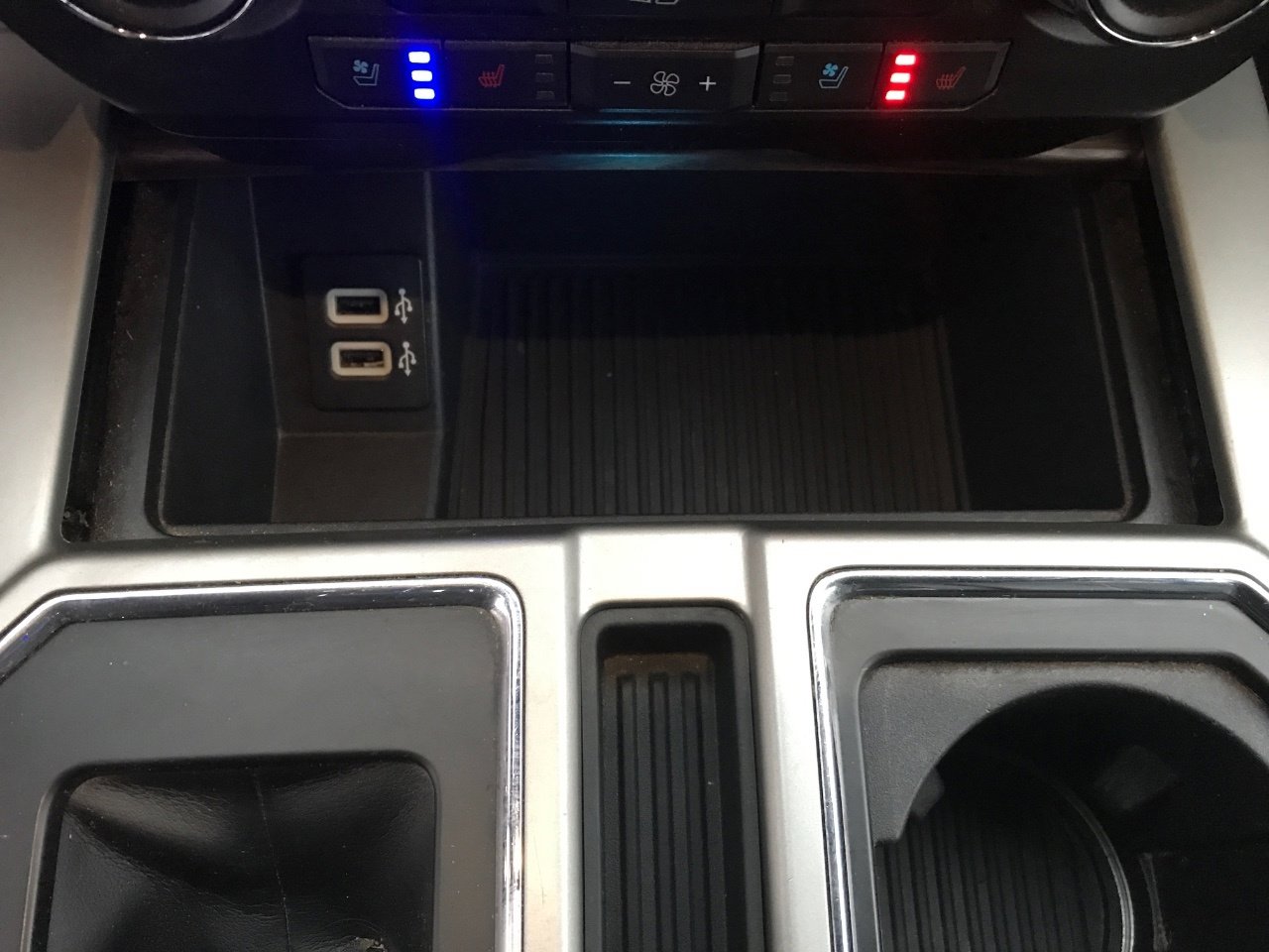 Used 2019 Ford F150 Lariat image 29