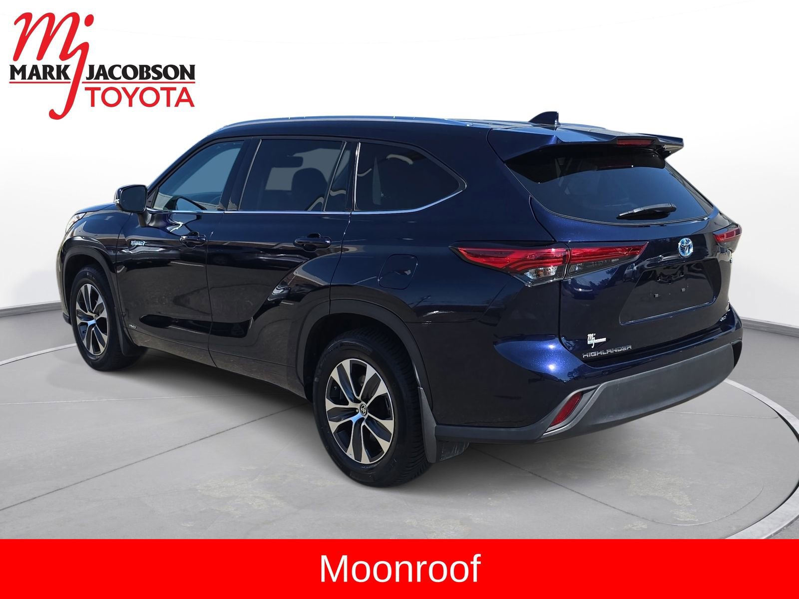 Used 2021 Toyota Highlander XLE image 11