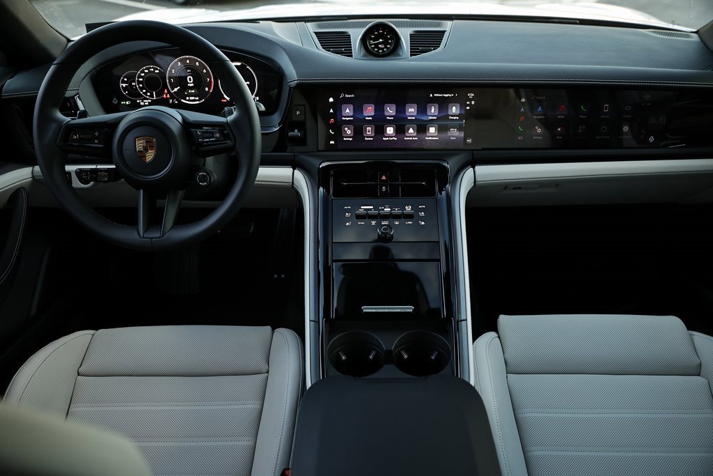 New 2026 Porsche Panamera 4 image 31