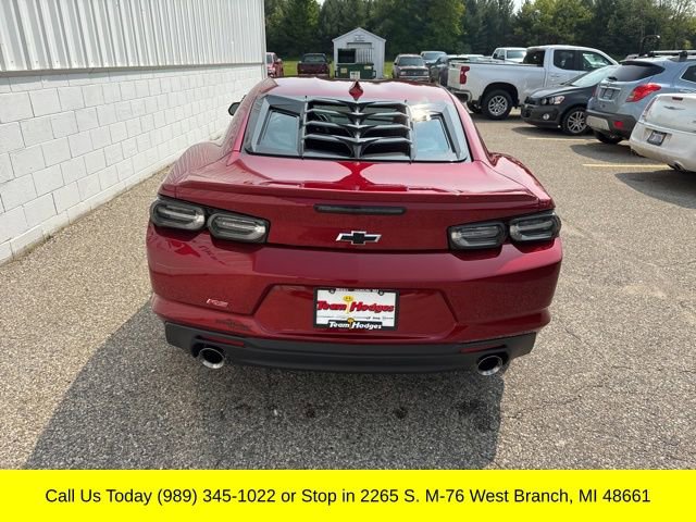 Used 2023 Chevrolet Camaro LT w/ RS Package image 10