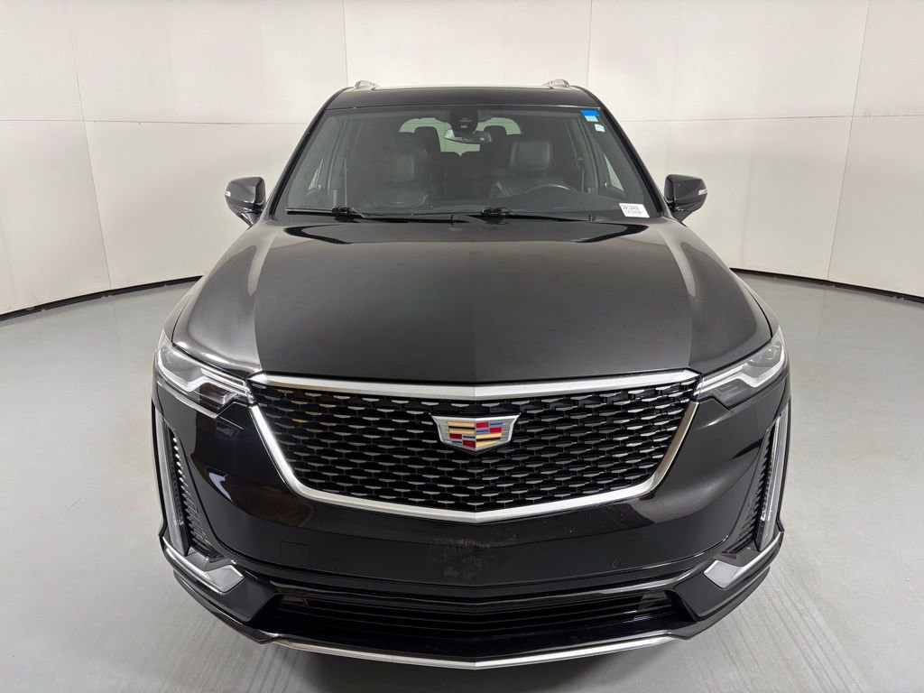 Used 2024 Cadillac XT6 Luxury image 4