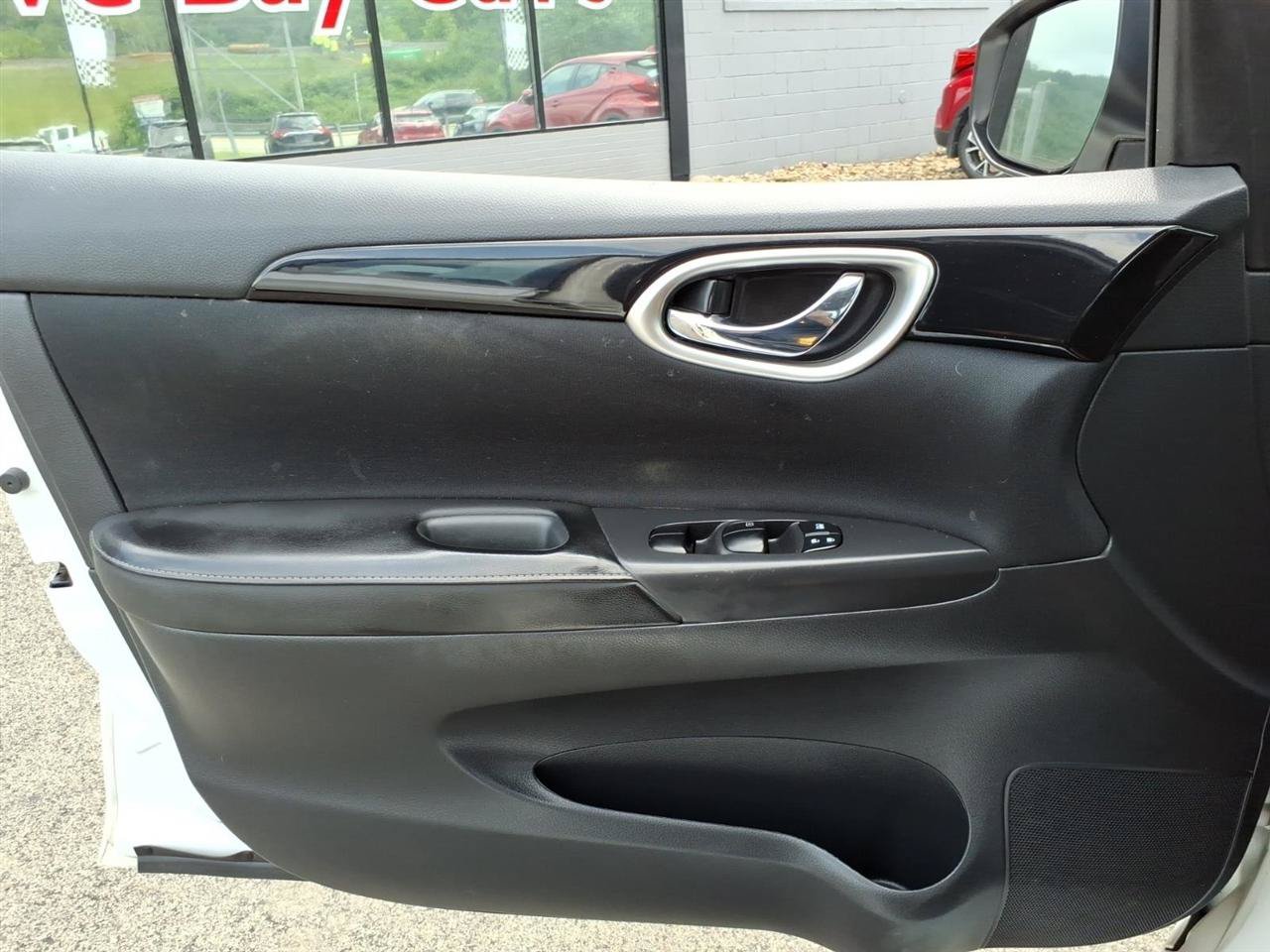Used 2018 Nissan Sentra SV FWD image 10