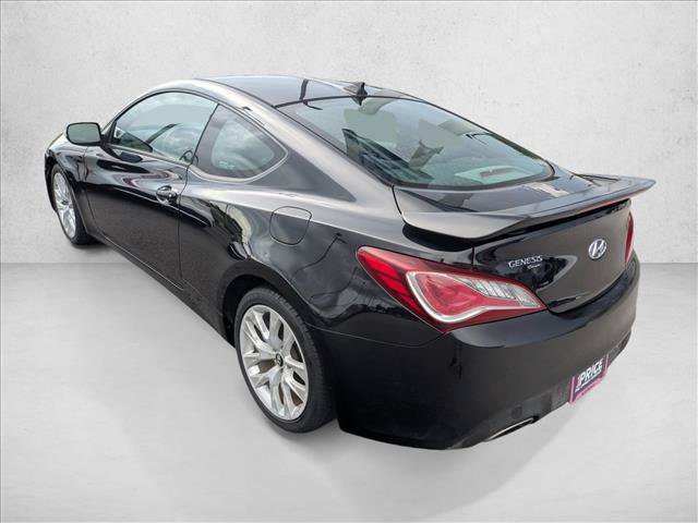 Used 2015 Hyundai Genesis 3.8 RWD image 7