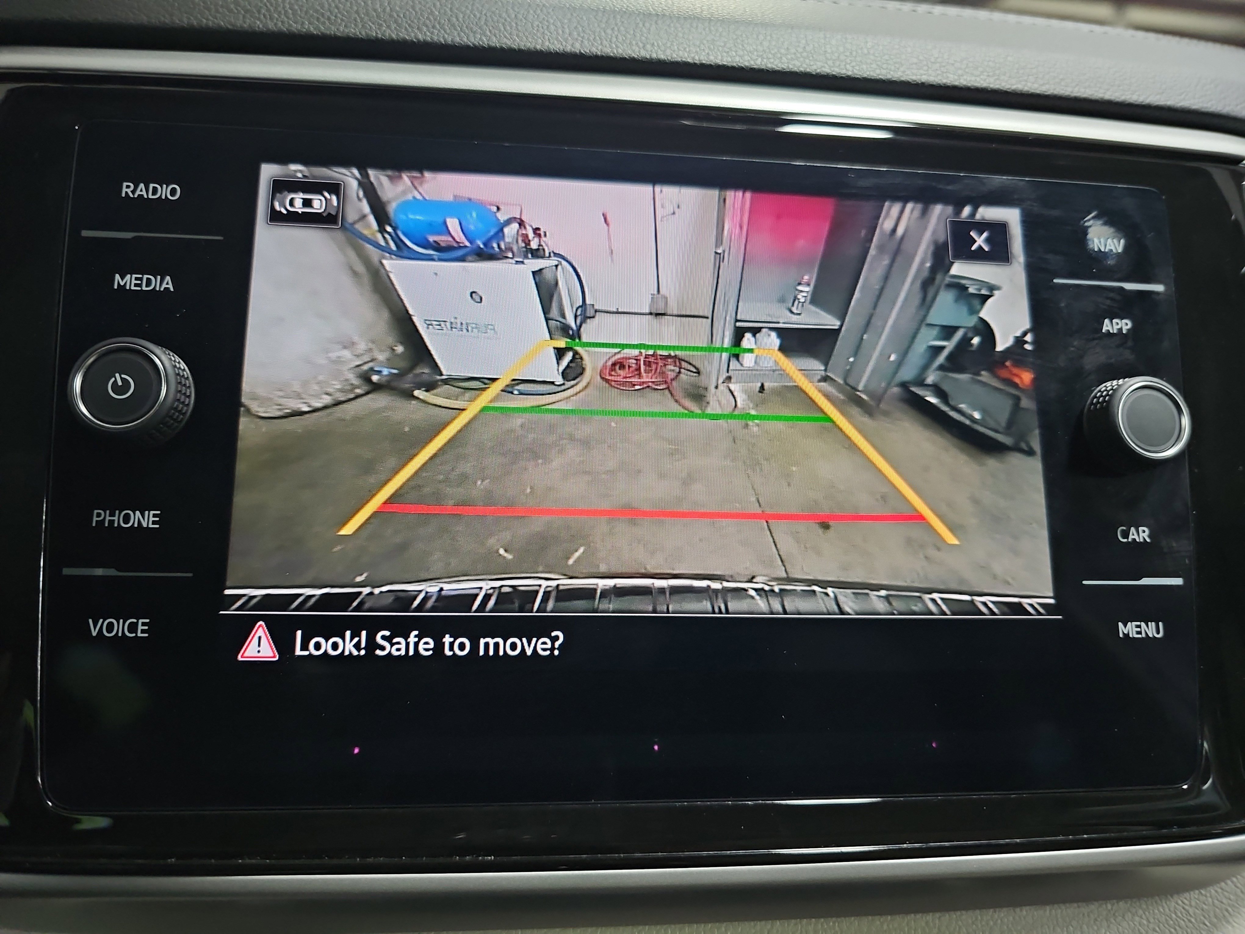 Used 2023 Volkswagen Atlas SEL image 24