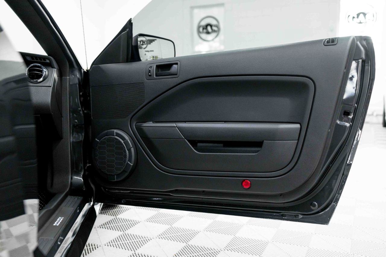 Used 2007 Ford Mustang GT RWD image 70