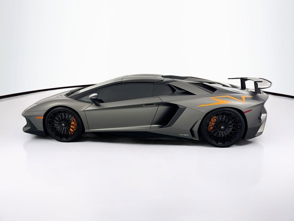 Used 2017 Lamborghini Aventador LP 750-4 Superveloce AWD/4WD image 40