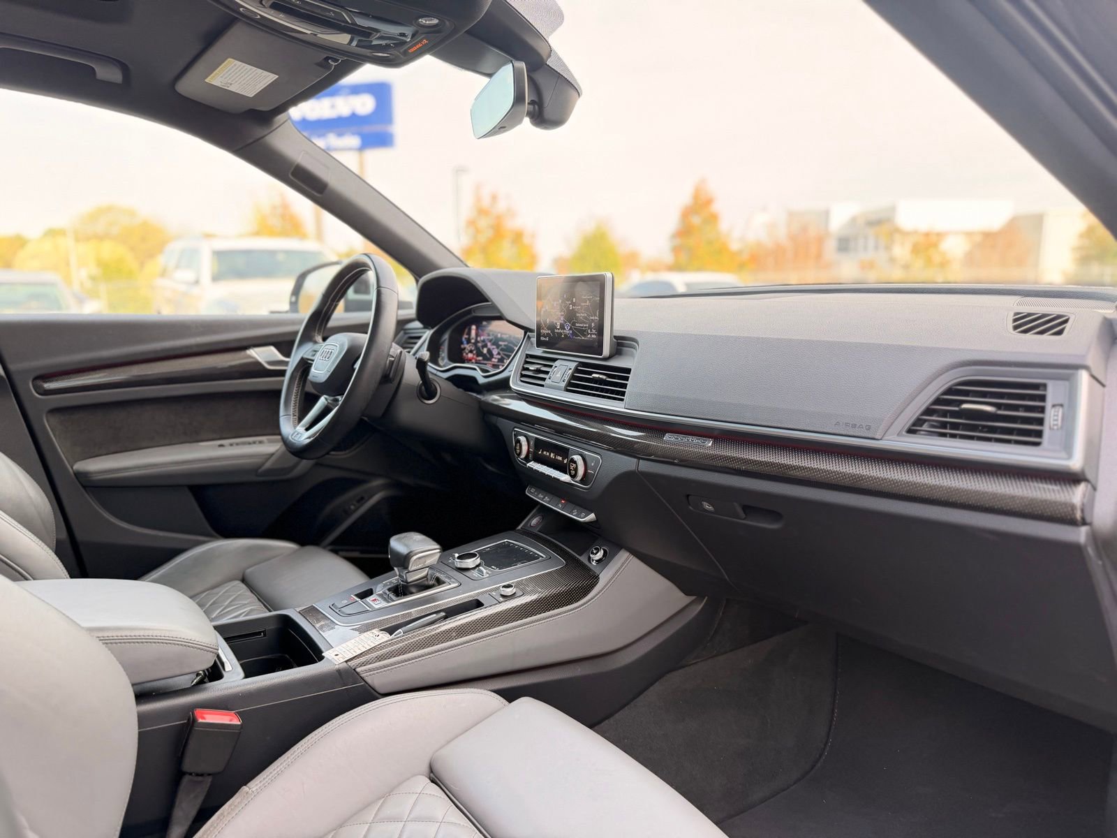 Used 2018 Audi SQ5 Prestige image 25