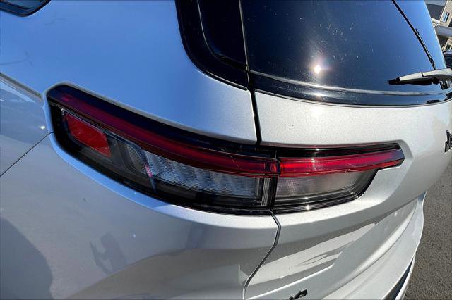 Used 2024 Jeep Grand Cherokee L Summit image 20