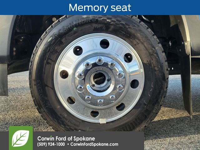 Used 2025 Ford F450 Platinum w/ Platinum Plus Package image 10